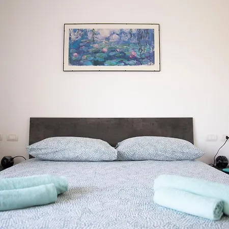 Apartment Gray Pearl - Modern In City Center Arona